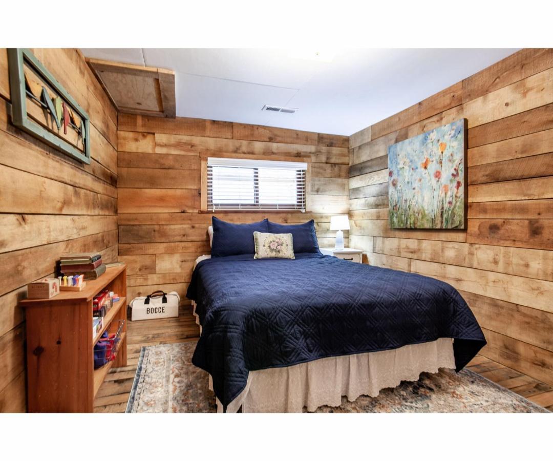 Beary Relaxing Cabin - Rustic With Outdoor Patio Seri Kembangan Exterior foto